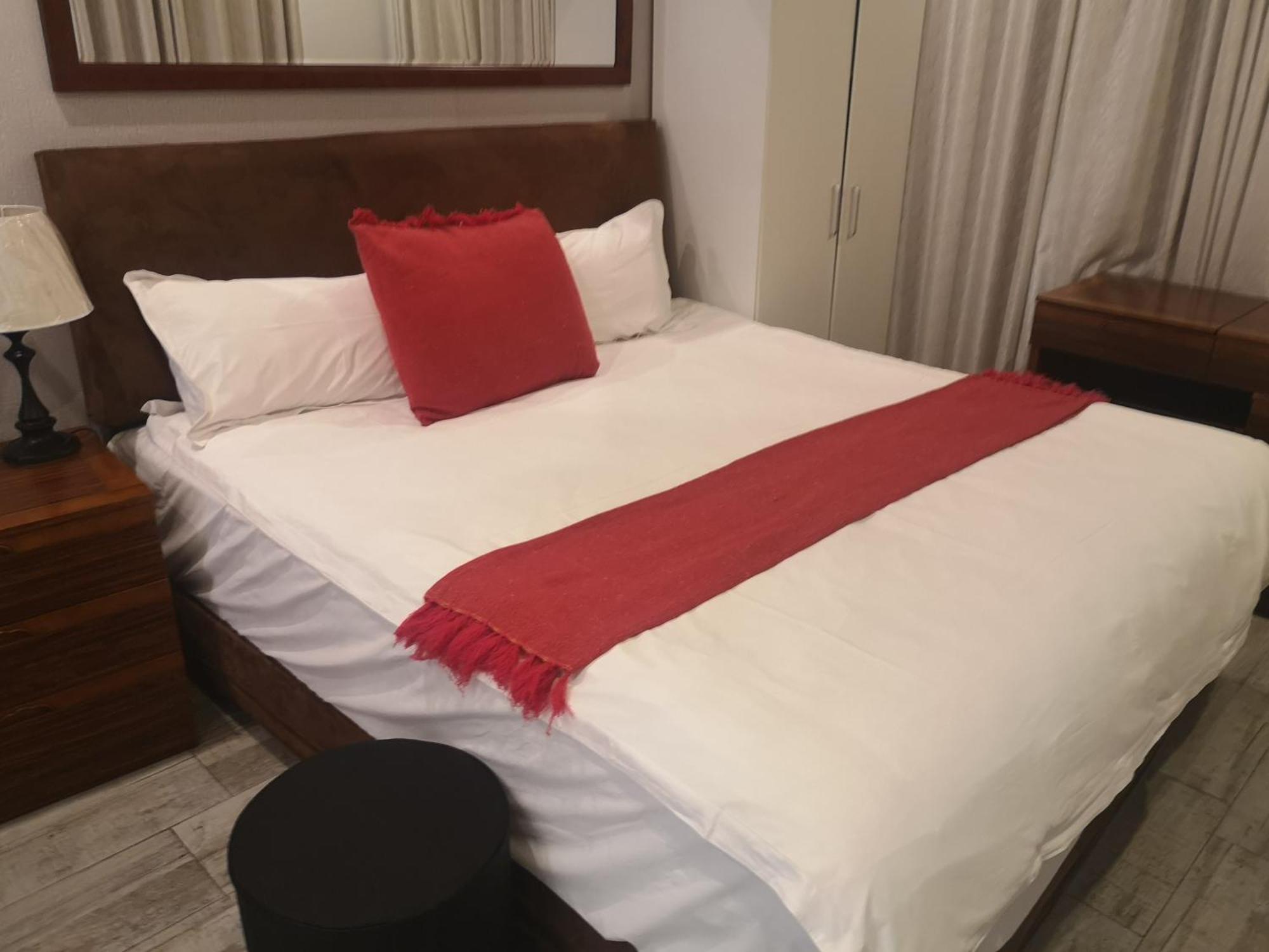Lotus Guest House Йоханнесбург Экстерьер фото