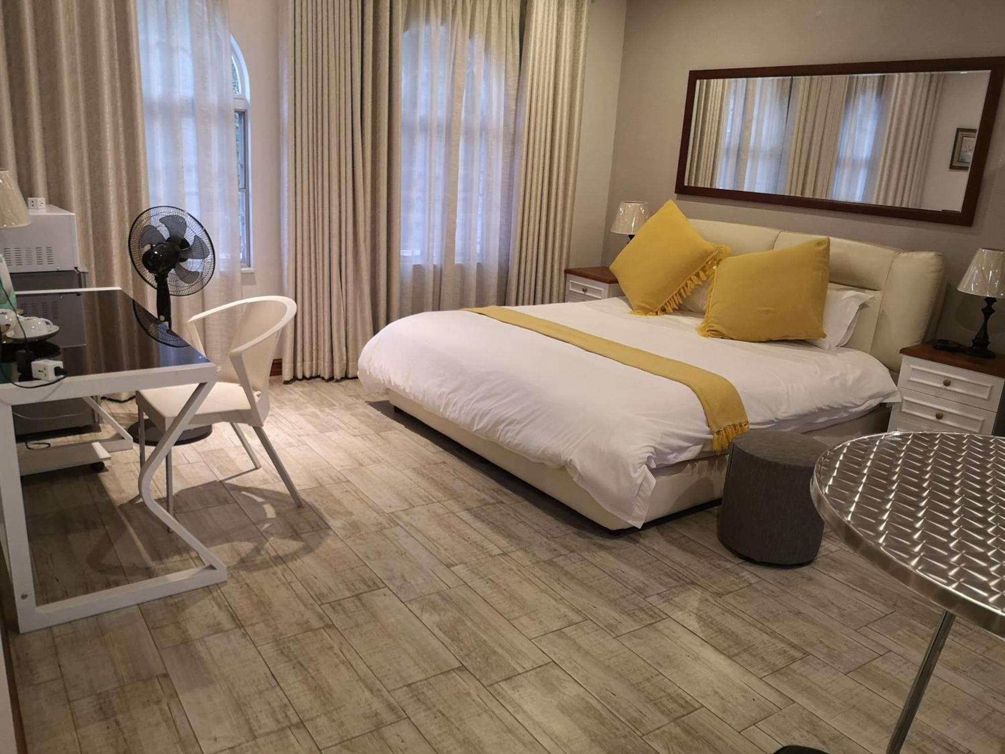 Lotus Guest House Йоханнесбург Экстерьер фото